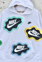 Load image into Gallery viewer, ON THE MOVE (L)
