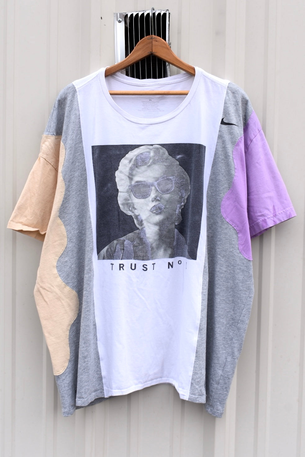 A LITTLE LATE (wXXL)