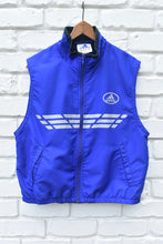 Load image into Gallery viewer, Vintage Adidas Vest (M)
