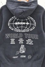 Load image into Gallery viewer, OUT OF BOUNDS (XS)
