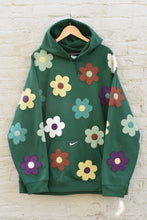 Load image into Gallery viewer, ABOUT TO FROLIC (XXXL)
