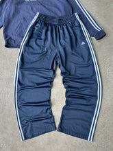 Load image into Gallery viewer, Adidas Bundle (XL)
