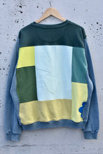 Load image into Gallery viewer, SHARING IS CARING (XL)
