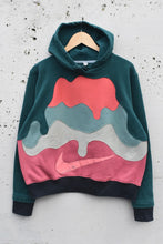 Load image into Gallery viewer, AN ILLUSION (M)
