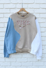 Load image into Gallery viewer, BE THE CHANGE (L)
