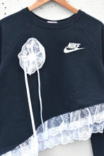 Load image into Gallery viewer, NO WRONG ANSWERS (M)
