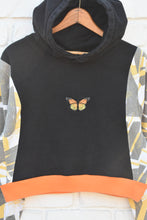 Load image into Gallery viewer, FLYING FREE (XS)
