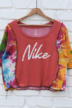 Load image into Gallery viewer, DON’T BE SHY (M)
