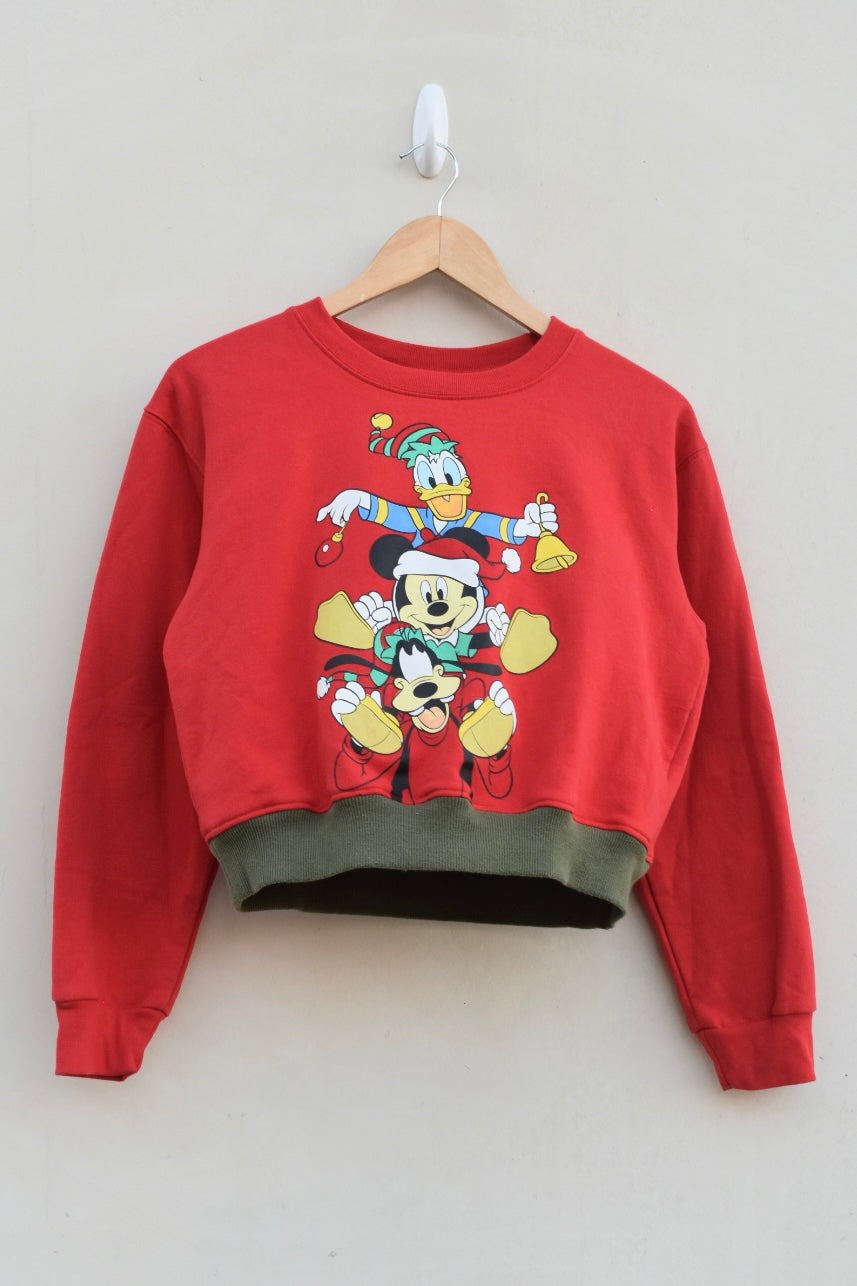 FAMILY GATHERING (M)