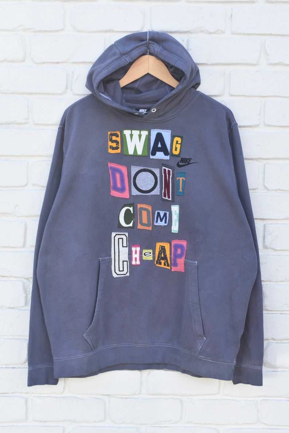 AGAINST THE GRAIN (XL)