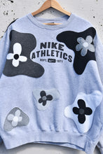 Load image into Gallery viewer, FIRST CLASS (XXL)
