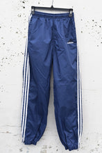 Load image into Gallery viewer, ADIDAS Windbreaker Joggers (S)
