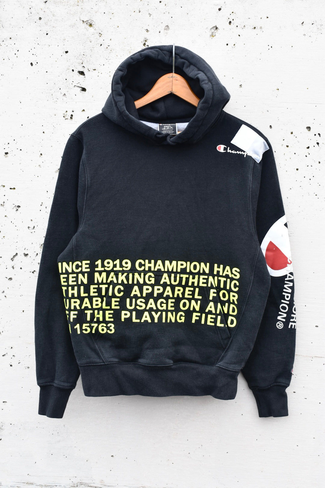 Champion Hoodie (S)