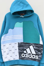 Load image into Gallery viewer, EMBRACE CHANGE (M)
