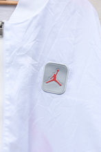 Load image into Gallery viewer, Nike Air Jordan Lightweight Wind Breaker(XL)
