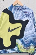 Load image into Gallery viewer, FORGET THE PAST (XL)
