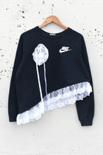 Load image into Gallery viewer, NO WRONG ANSWERS (M)
