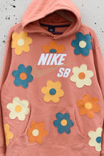 Load image into Gallery viewer, OUT OF REACH (XL)
