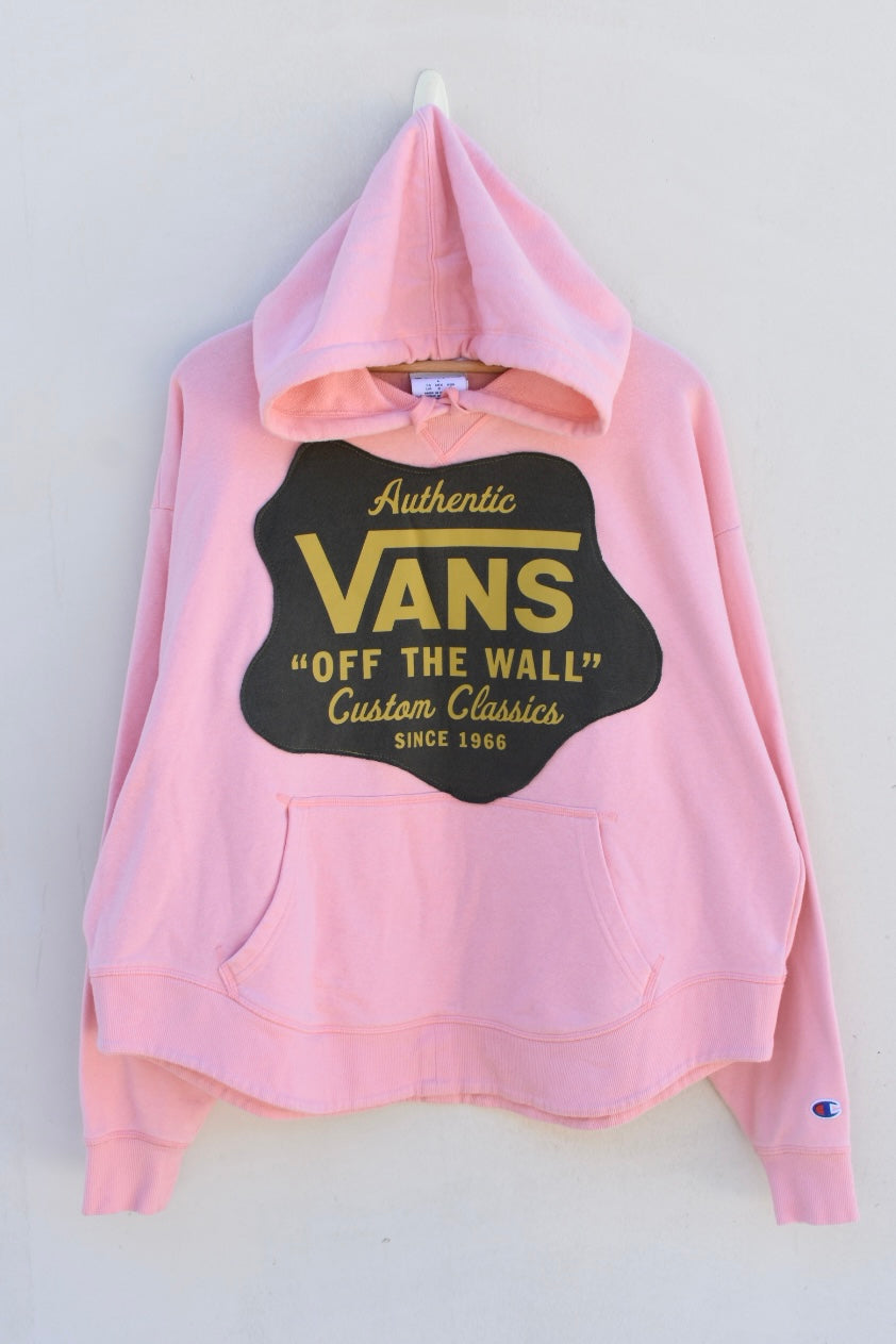 OFF THE WALL (L)