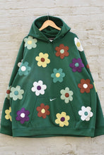 Load image into Gallery viewer, ABOUT TO FROLIC (XXXL)
