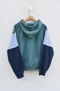 NEW GENRE (XL)