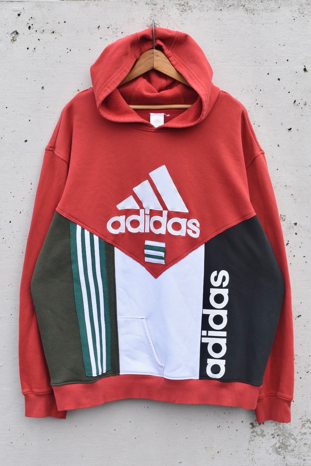 FREE PALESTINE (XL) 100% will be donated.