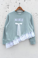 Load image into Gallery viewer, EXTRA POINTS (S)
