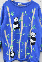 Load image into Gallery viewer, Vintage Panda Sweater (L/XL)
