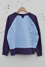 Load image into Gallery viewer, YOUR FAVORITE ARTIST’S FAVORITE ARTIST (L/XL)
