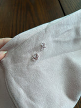 Load image into Gallery viewer, IN FULL BLOOM (XL)
