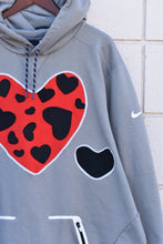 Load image into Gallery viewer, LOVE COMES AROUND (XXL)

