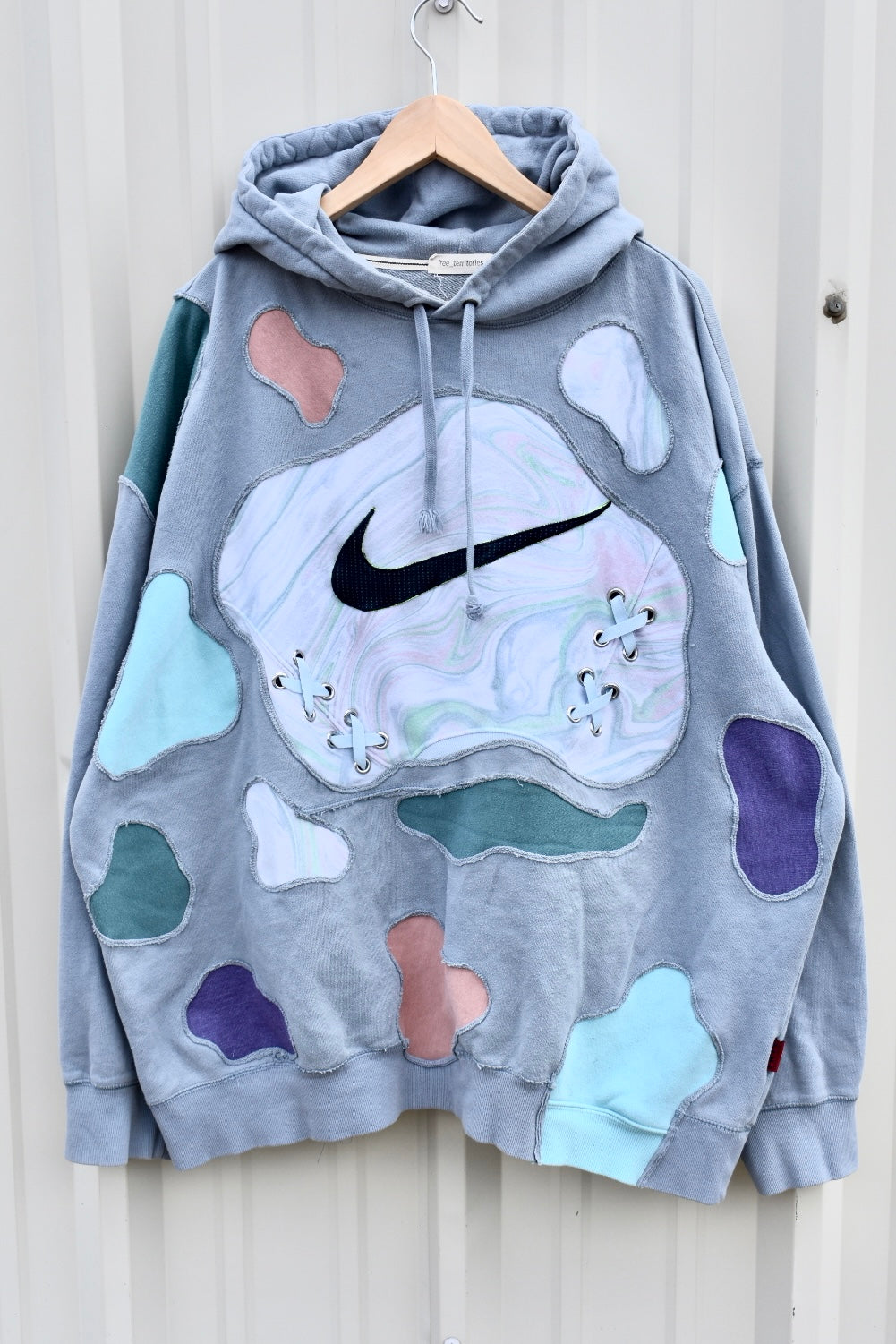 DIRTY, SEXY, MONEY (XXL)