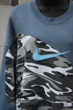 Load image into Gallery viewer, EXPECT THE BEST
