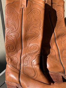 VINTAGE FRYE LEATHER COWGIRL BOOTS
