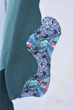 Load image into Gallery viewer, LIGHT AS A FEATHER (XL/XXL)
