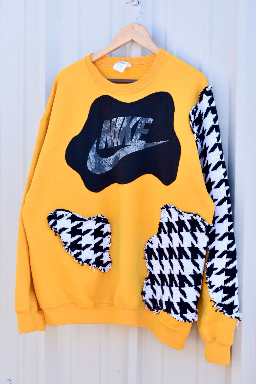 A NICE GETAWAY (XL)
