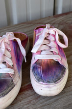 Load image into Gallery viewer, Multicolored Slide On Sneakers

