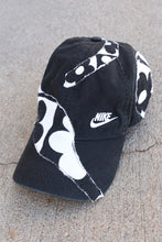 Load image into Gallery viewer, COLD ASS HONKY (one size)
