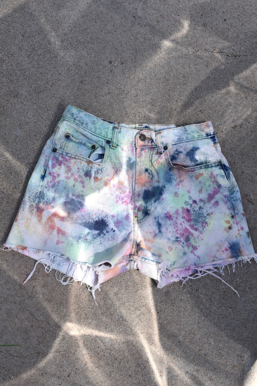 FRONT OR BACK (w 32)