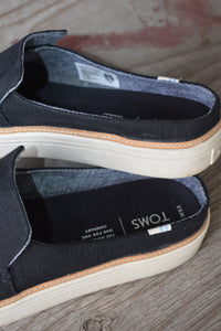 TOMS Black Mule Sneaker