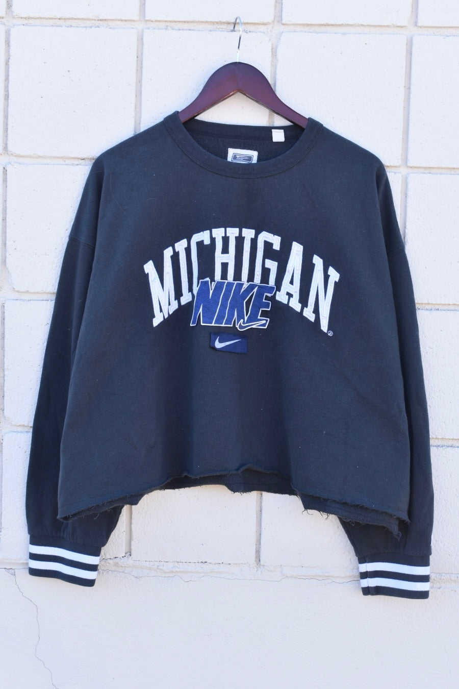 DON’T LEAVE ME BEHIND (wXXL)