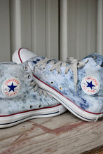 Load image into Gallery viewer, Custom Sneakers
