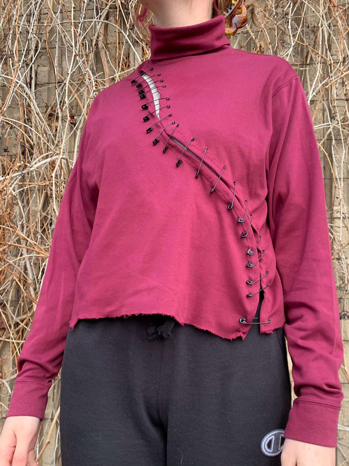 TURTLENECK TURNED LESS MODIST