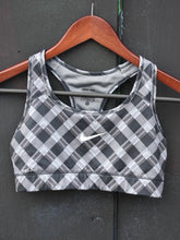 Load image into Gallery viewer, NIKE PATTERNED SPORTS BRA
