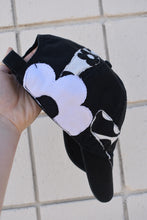 Load image into Gallery viewer, COLD ASS HONKY (one size)
