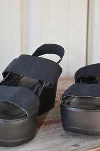 PLATFORM SANDALS
