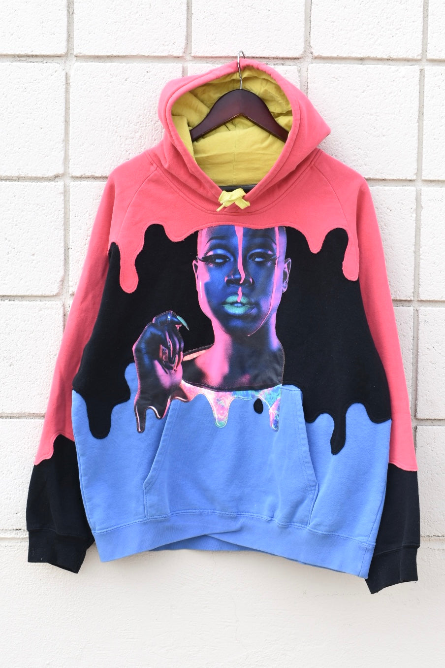 DON’T MENTION IT (L)