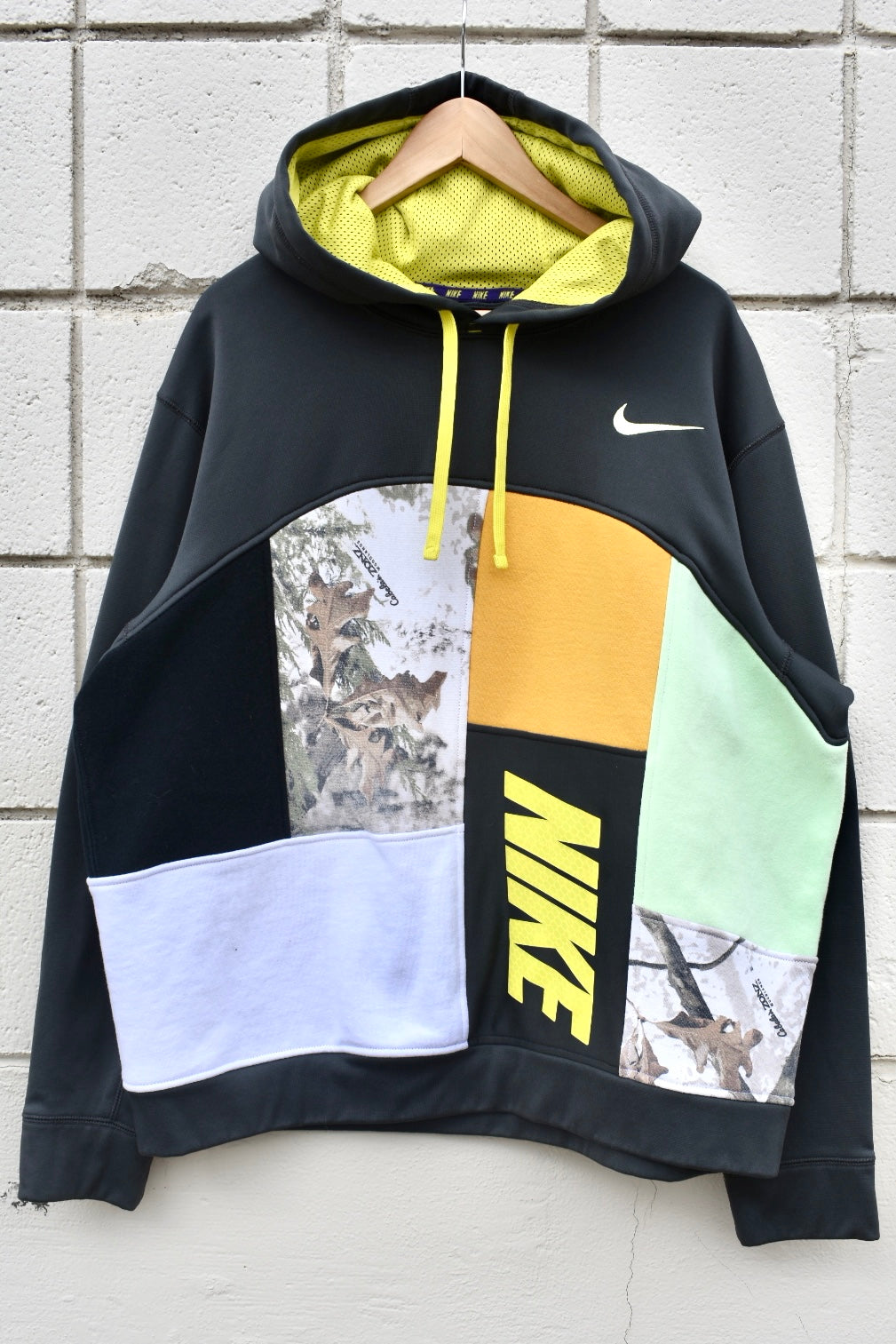 OLDIE BUT A GOODIE (XL)