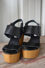 Load image into Gallery viewer, STEVE MADDEN LEATHER WEDGE
