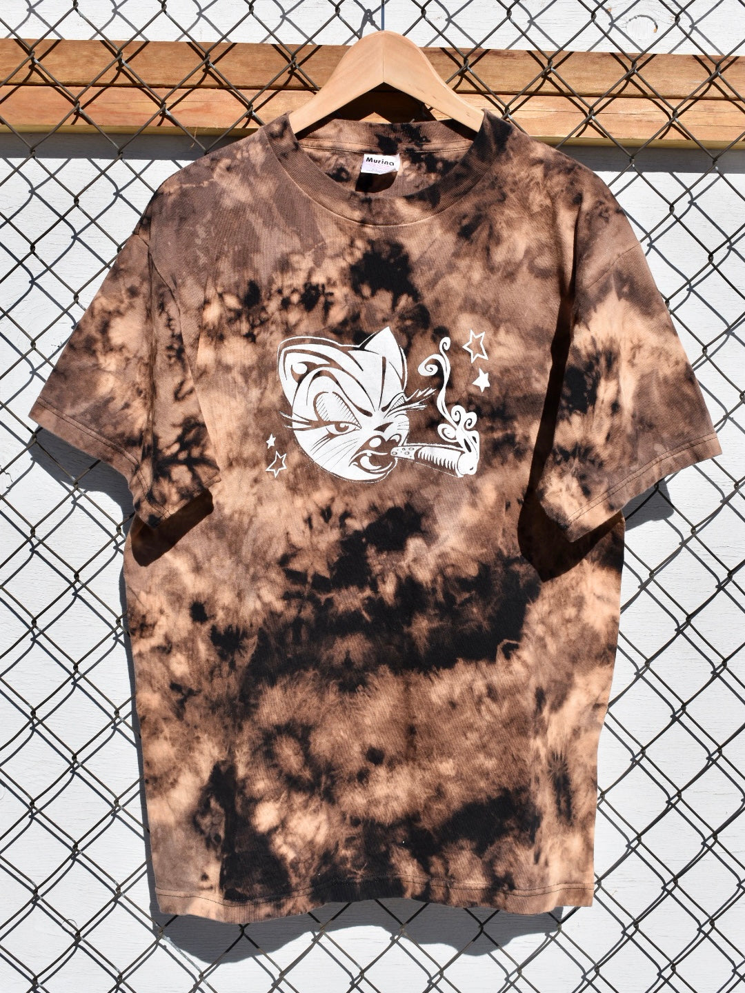 DON’T LOOK AT THE BACK OF THIS TEE